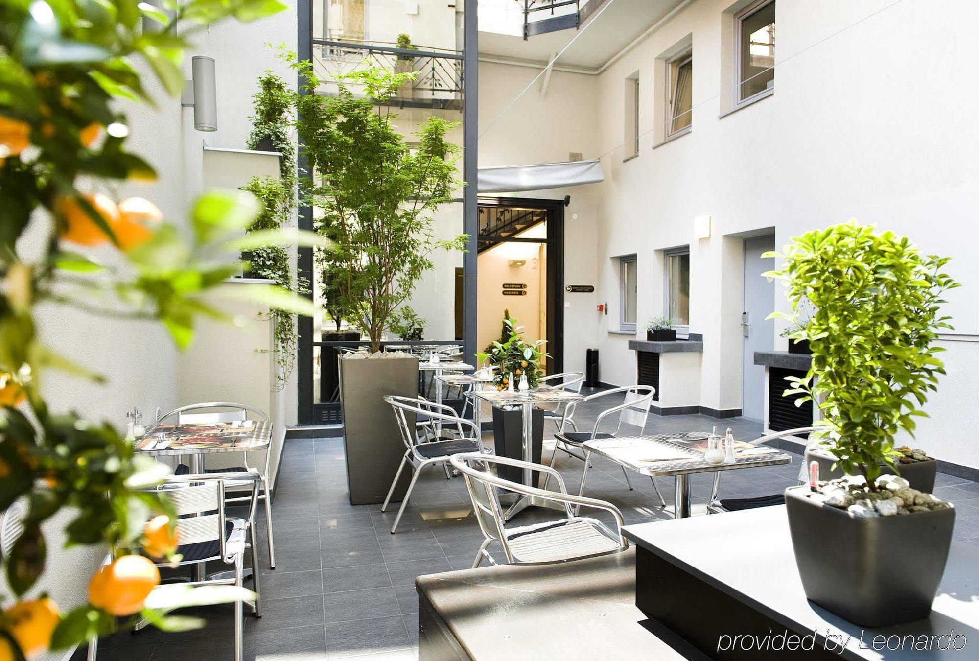 Hotel Opera Garden & 4*