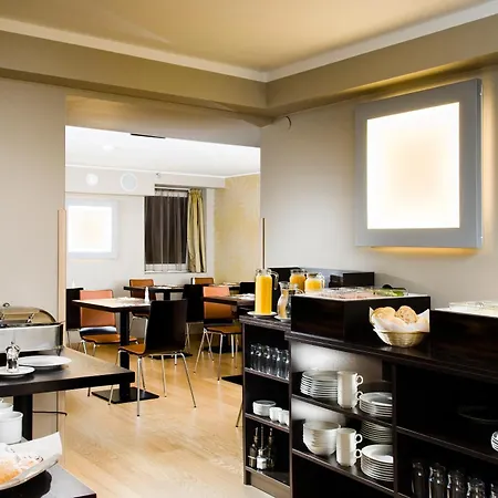 Opera Garden Hotel&Apartments 